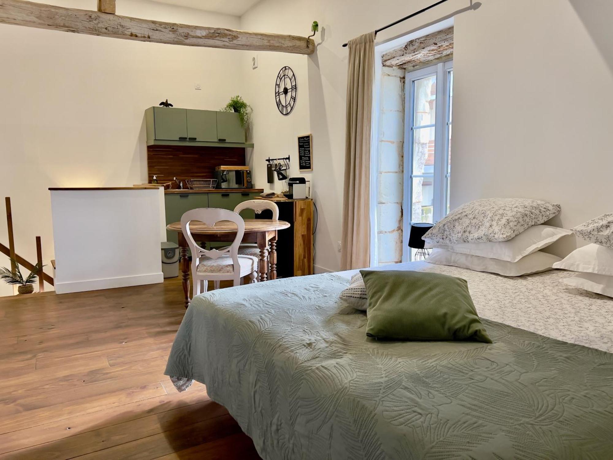 Studio la Grange Fontevraud-l'Abbaye Esterno foto
